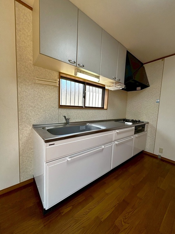 キッチン　※入居中につきイメージ。現況優先です。