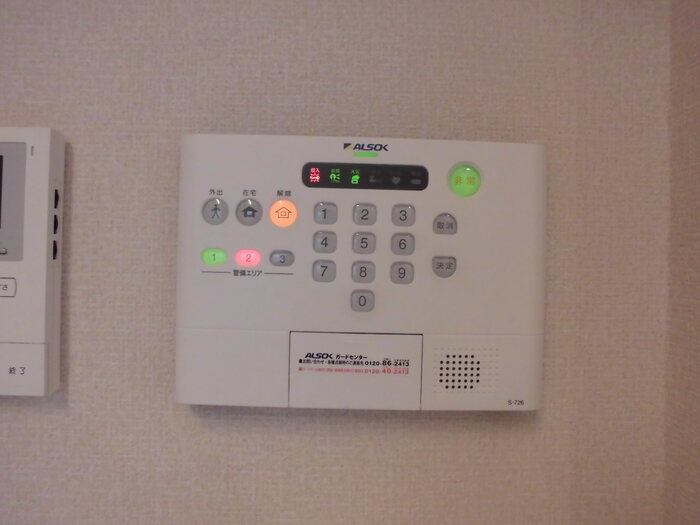 セキュリティ　ホームセキュリティ、TVインターホンあり