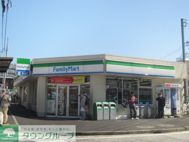 コンビニ　★★ファミリーマート（コンビニ）まで420m