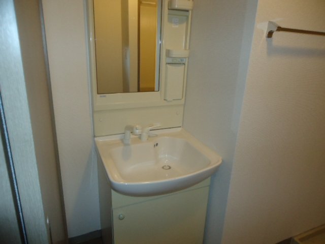 洗面設備　洗髪洗面化粧台