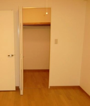 収納　【参考】同建物内の別のお部屋の画像です
