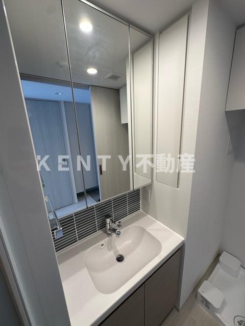 洗面設備　忙しい朝には欠かせない洗面所です