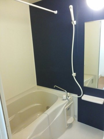 バス・シャワールーム　ゆったり過ごせるお風呂です