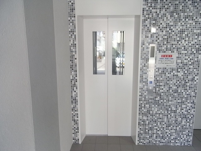 その他　エレベーター