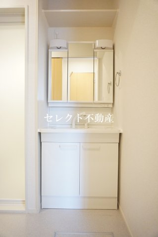 洗面設備　洗面所です