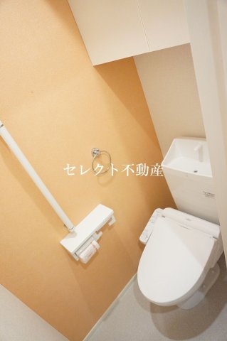 トイレ　コンパクトで使いやすいトイレです