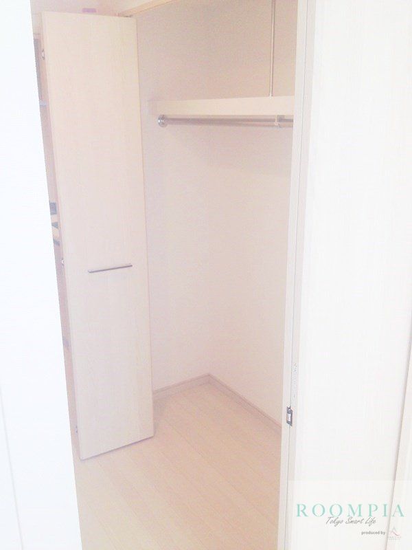収納　同タイプの別のお部屋です