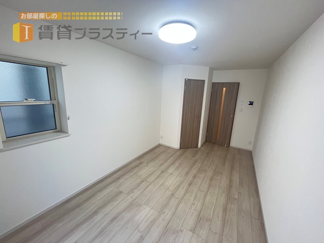 居室・リビング　解放感がある角部屋です
