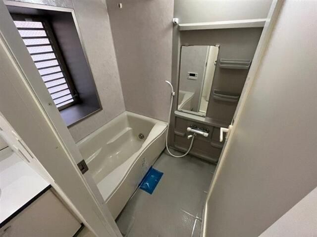 バス・シャワールーム　弊社は都内全域の物件をご紹介可能です！