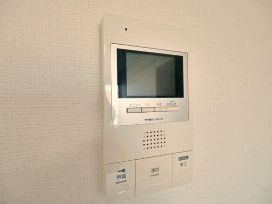 セキュリティ　モニターホンあり来客時も安心♪