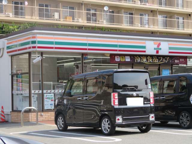 コンビニ　セブン－イレブン下関貴船４丁目店（コンビニ）まで1205m