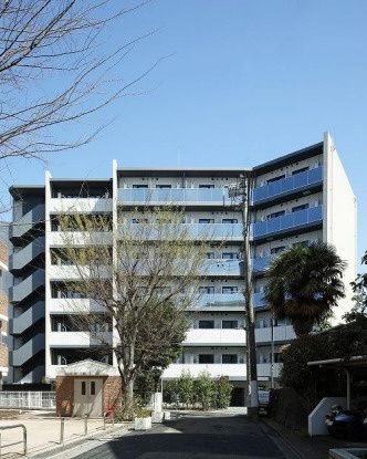 建物外観　落ち着いた雰囲気の外観です