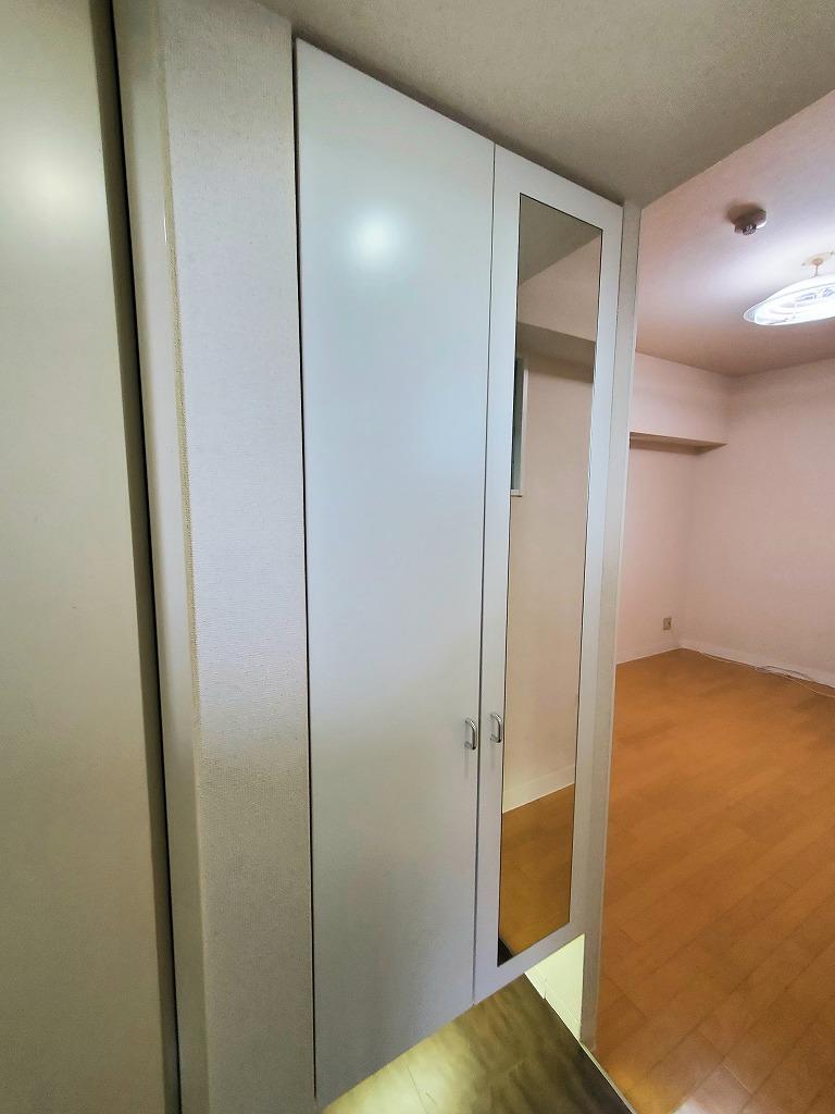 玄関　落ち着いた玄関です