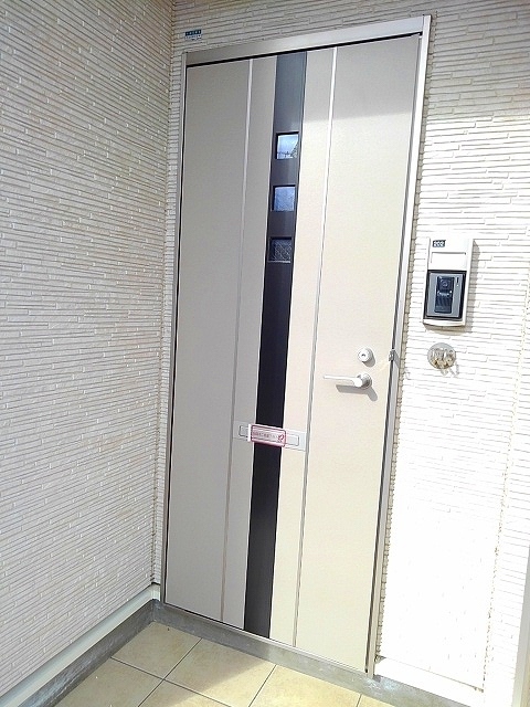 エントランス　素敵なエントランスがお出迎えです♪