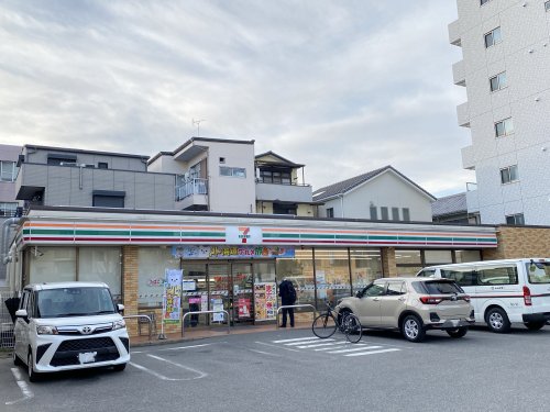 コンビニ　セブンイレブン 名古屋瑞穂通5丁目店（コンビニ）まで366m
