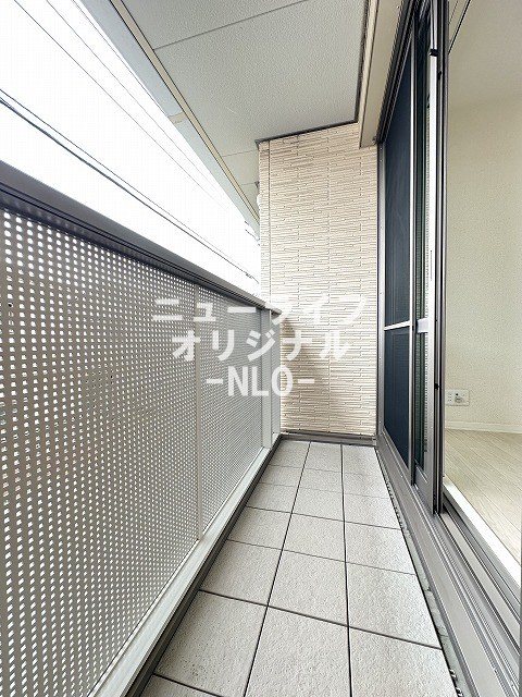 バルコニー　※同一仕様の別部屋写真の為、現況優先となります。