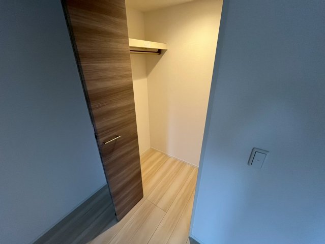 収納　同物件別部屋写真