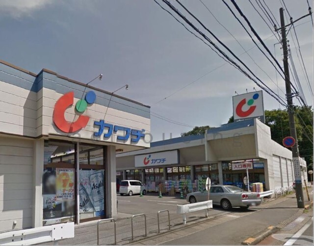 ドラックストア　カワチ薬品鶴田店（ドラッグストア）まで412m