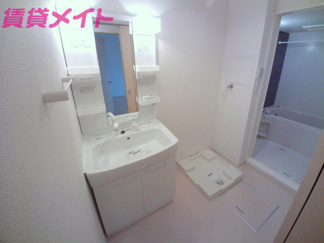 洗面設備　同タイプの画像です