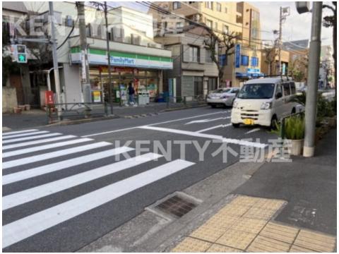 コンビニ　ファミリーマート 大田池上四丁目店（コンビニ）まで410m