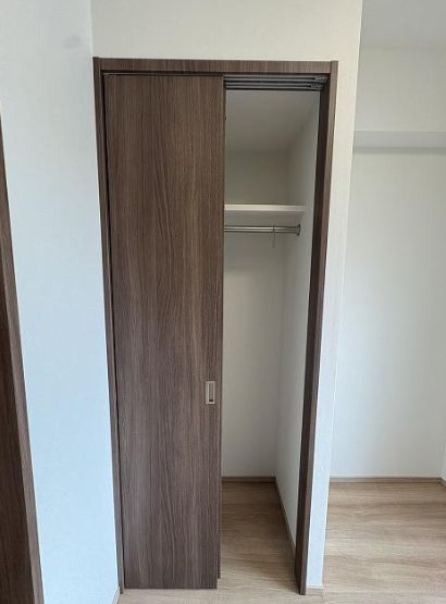 収納　写真は同タイプ住居です。