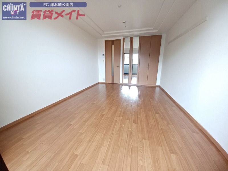 その他部屋・スペース　同型反転タイプ画像