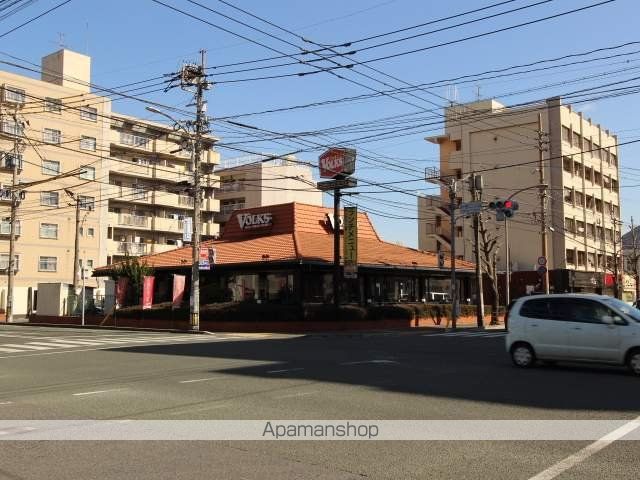 スーパー　マックスバリュ三萩野店（スーパー）まで901m