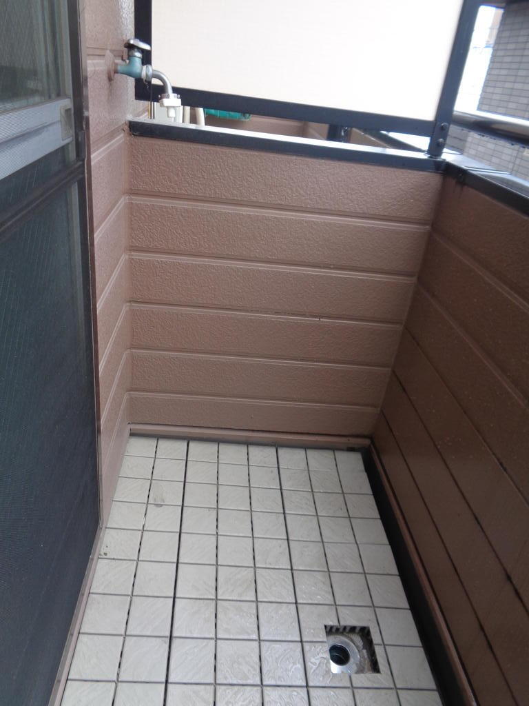 エクセレント安田B館の玄関写真