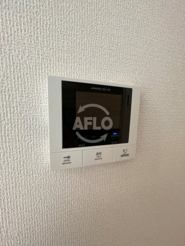 セキュリティ　Sinfaria  YUZATO C棟　モニター付きインター