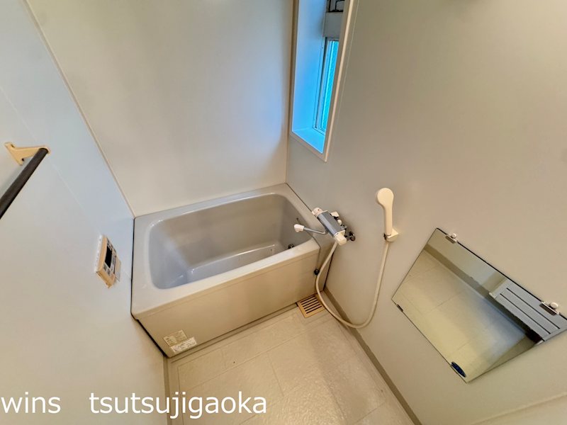 バス・シャワールーム　追い焚きバス