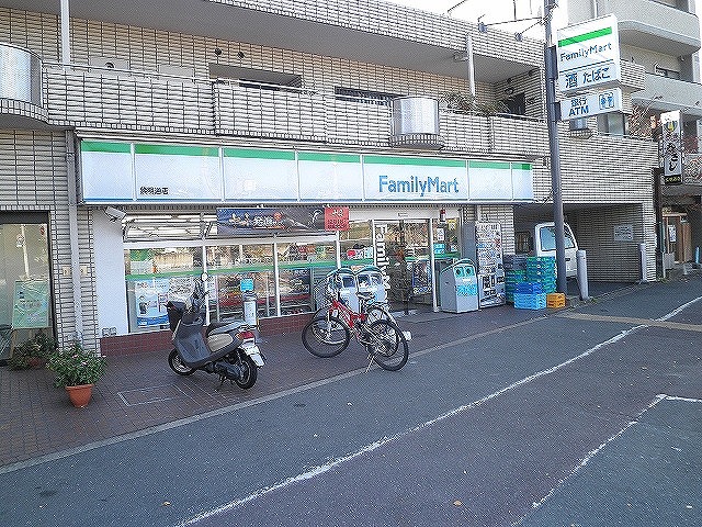 コンビニ　ファミリーマート 紫明通店（コンビニ）まで269m