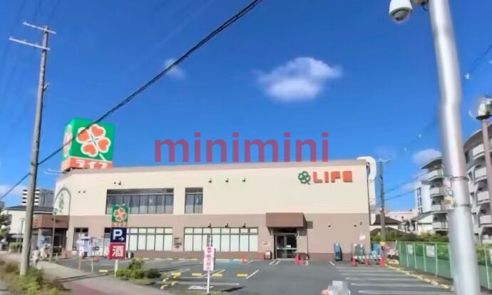 スーパー　ライフ崇禅寺店（スーパー）まで534m