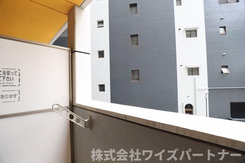バルコニー　※別部屋参考資料の為、現状を優先します。