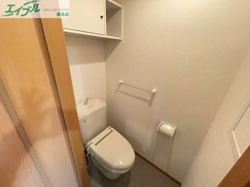 トイレ　反転タイプ参考写真