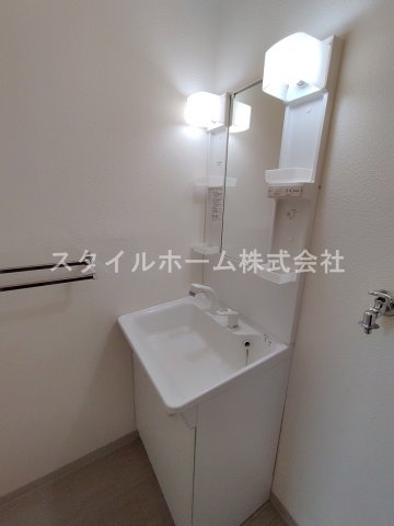 洗面設備　同建物内別部屋の写真です。