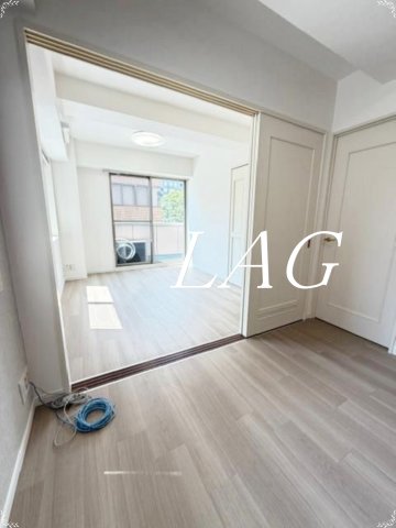 居室・リビング　洋室のお部屋です。