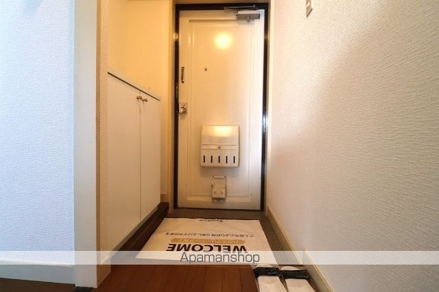 長瀬第一マンションの玄関写真