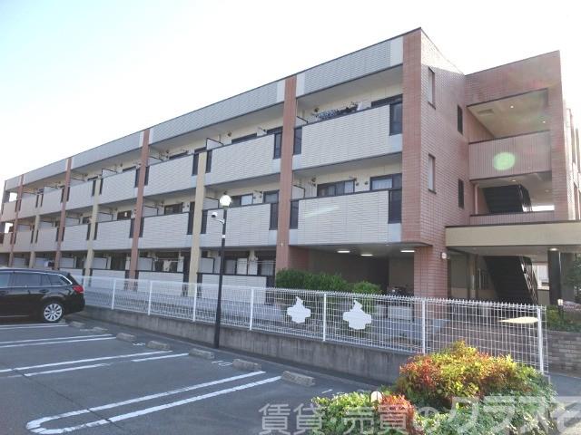 建物外観　静かな住環境♪