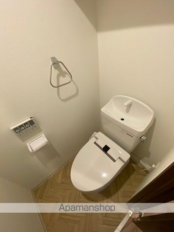 ＪＲ山陽本線 天神川駅 徒歩8分 3階建 築7年のトイレ写真