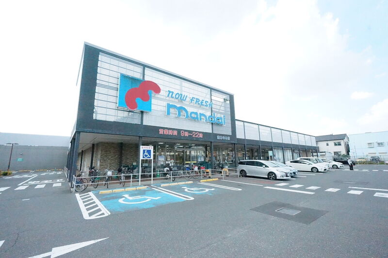 スーパー　万代南木の本店（スーパー）まで1376m