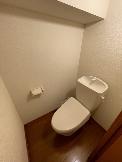 トイレ　※別部屋の写真です