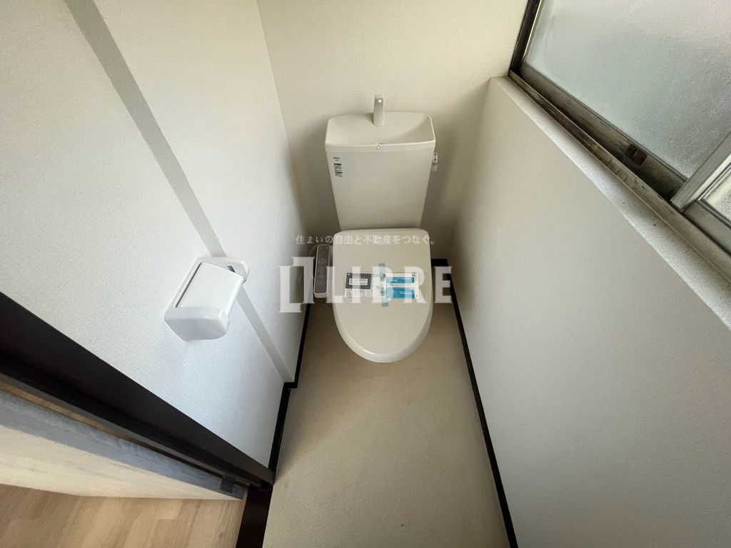 西武多摩湖線 国分寺駅 徒歩7分 2階建 築46年のトイレ写真