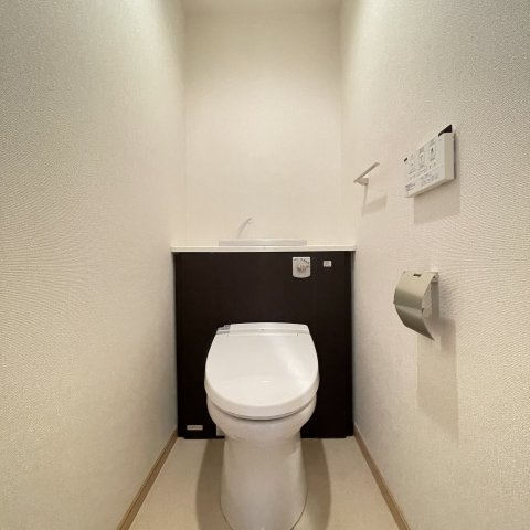 トイレ　同仕様タイプです