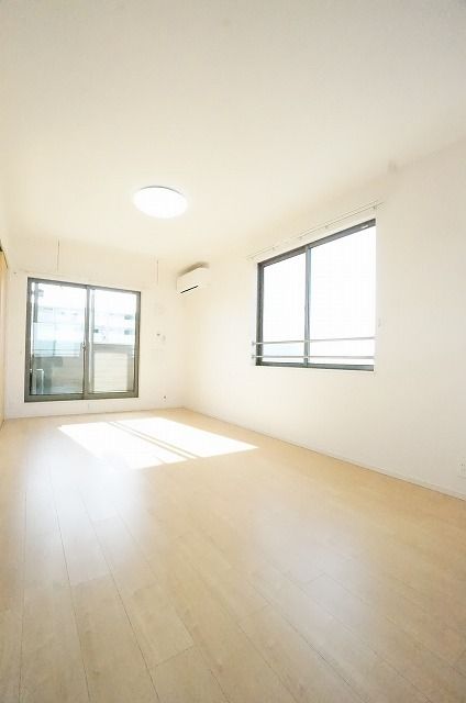 ユーカリ富田の居間写真