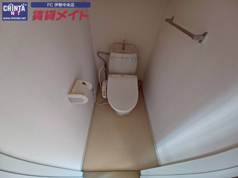 トイレ　同物件別室画像