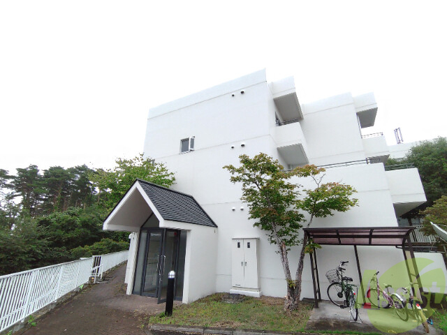 建物外観　太白区萩が丘「ジュネスＳＫ　Ｂ棟」