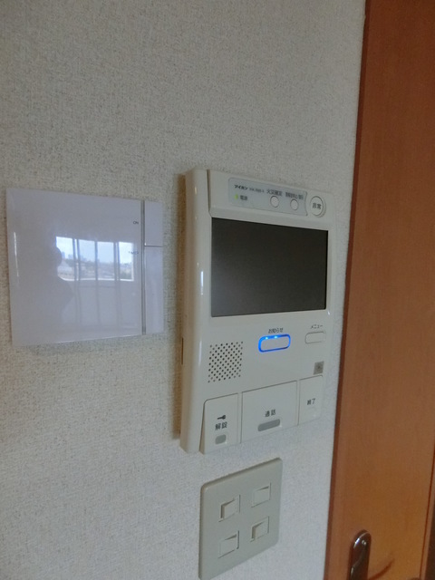 セキュリティ　同タイプ参考写真