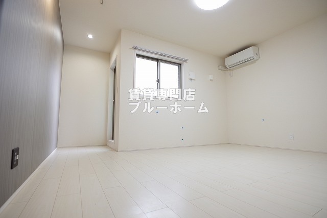 ＪＲ阪和線 百舌鳥駅 徒歩7分 3階建 築9年の居間写真
