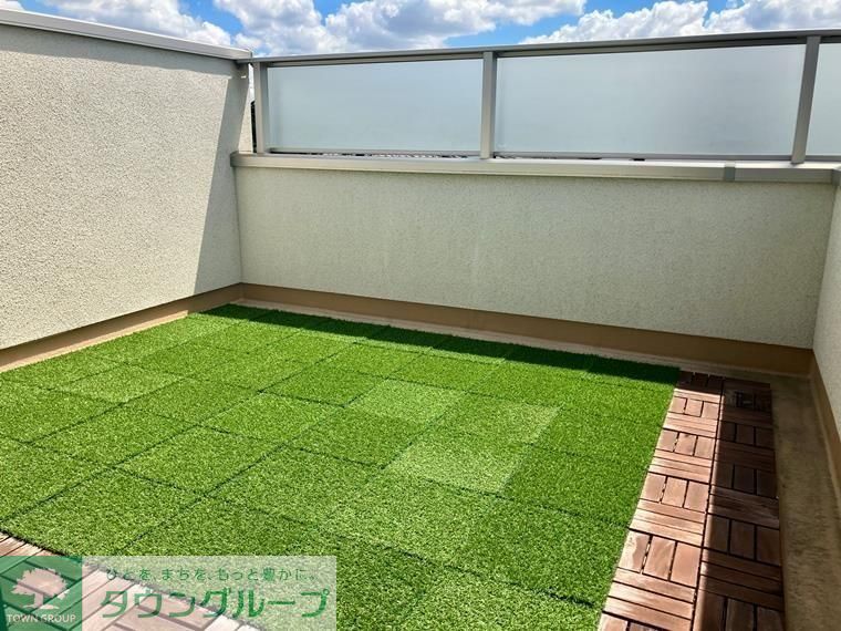 バルコニー　タウンハウジング仙川店まで♪