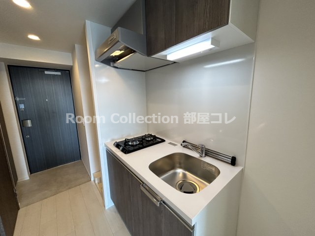 キッチン　※同物件他部屋写真 反転、色違いの場合有 現況優先